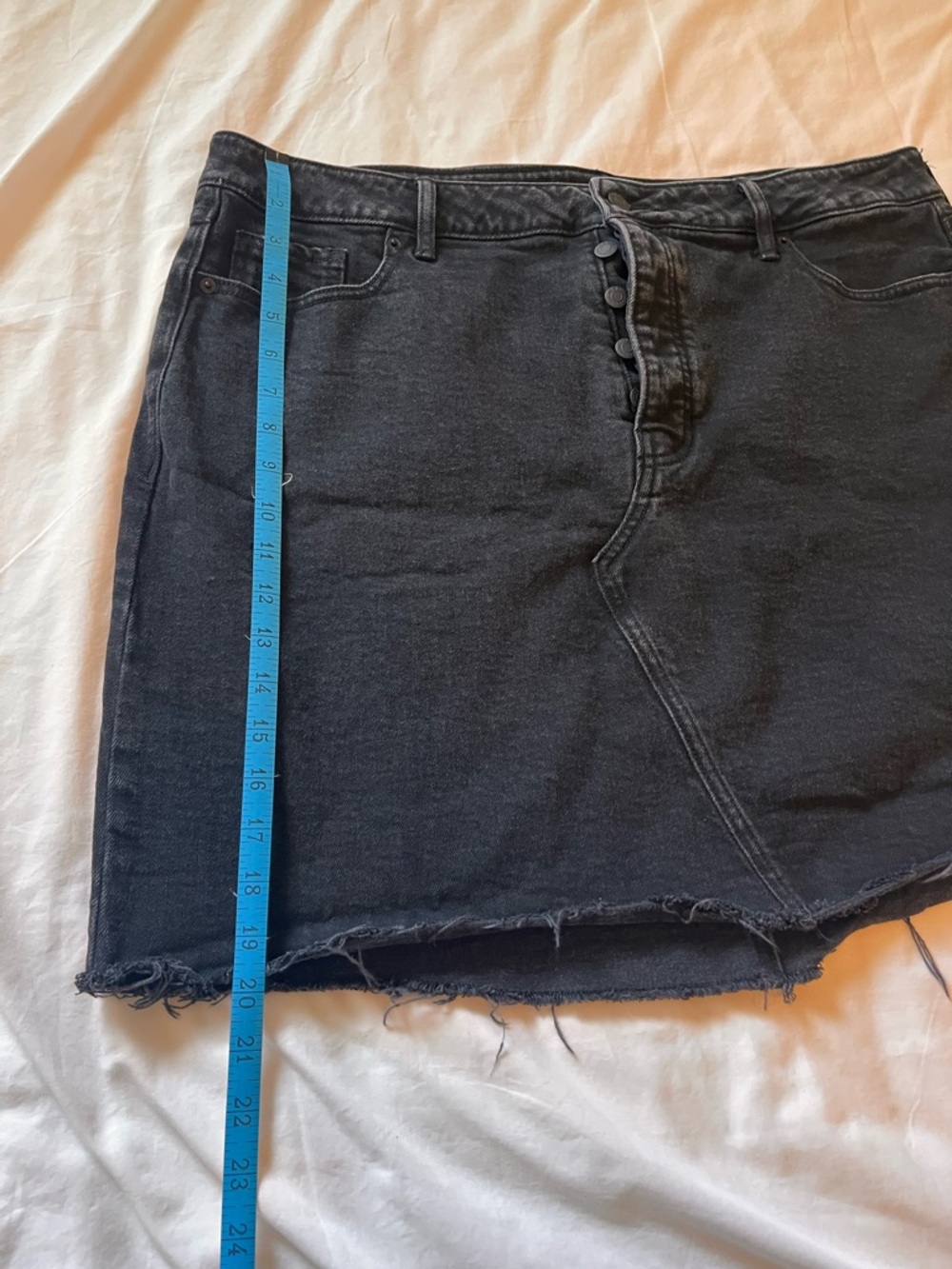 Old Navy Women's Plus Size Black Denim Skirt - 20 - Picture 7 of 10